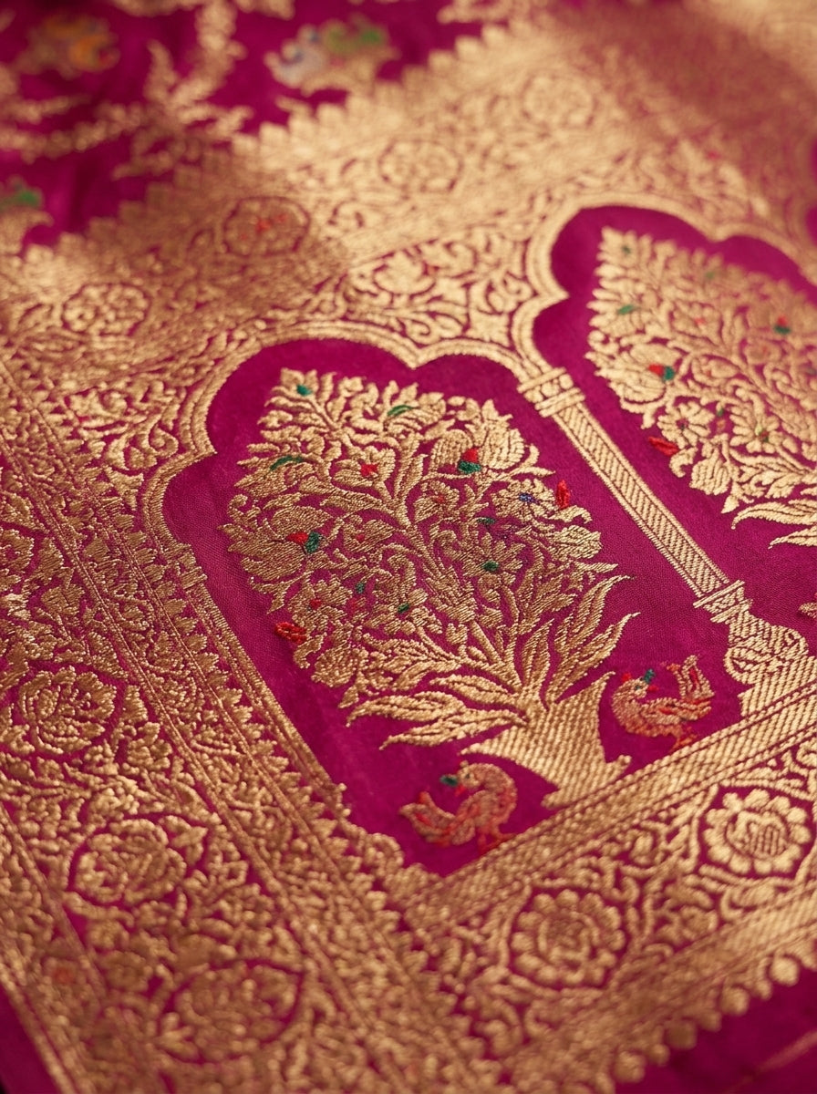 Maharani Banarasi Pattu Silk Saree in Magenta & Antique Gold with Meenakari Weave